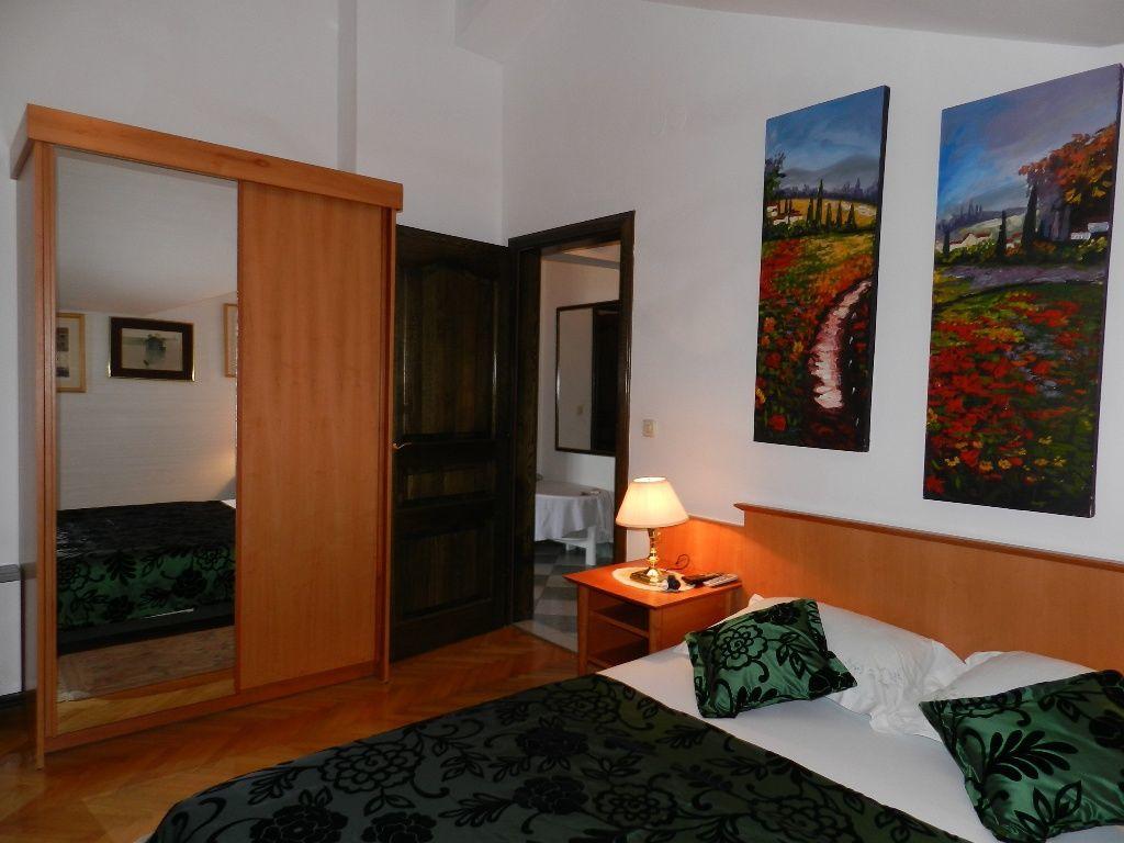 Apartments Marija Near Center Vodice Exterior photo